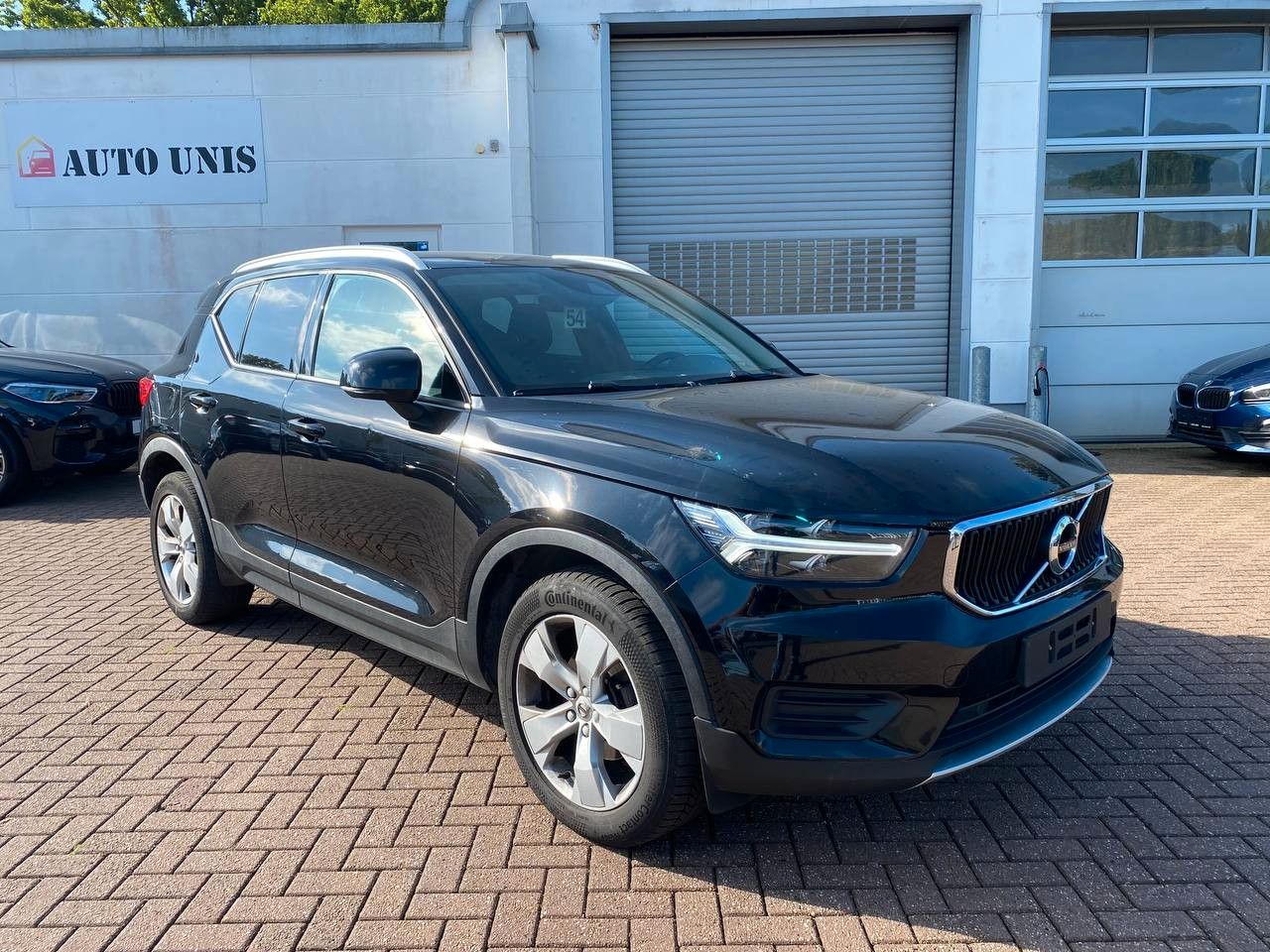 pirkite Lietuvoje Volvo XC40 Momentum Pro | Navi Cam Scheckheft | 1.Hand | nuotrauka №3 | Unis.lt