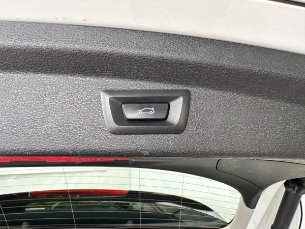 pirkite Lietuvoje BMW X2 sDrive18i | Advantage | Navi LED Cam | 1.Hand | nuotrauka №21 | Unis.lt