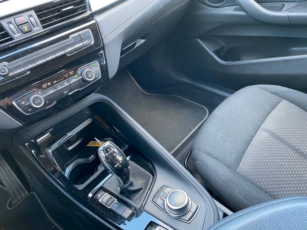 pirkite Lietuvoje BMW X2 sDrive18i | Advantage | Navi LED Cam | 1.Hand | nuotrauka №14 | Unis.lt