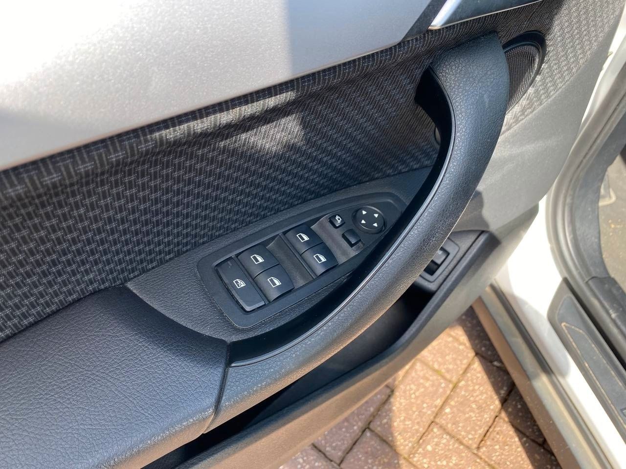 pirkite Lietuvoje BMW X2 sDrive18i | Advantage | Navi LED Cam | 1.Hand | nuotrauka №9 | Unis.lt