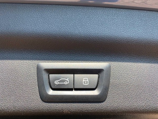 pirkite Lietuvoje BMW X1 18i sDrive | Navi LED Cam | 1.Hand Scheckheft | nuotrauka №20 | Unis.lt