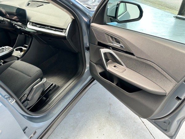 Купить BMW X1 18i sDrive | Navi LED Cam | 1.Hand Scheckheft в Литве | фото №24 | Unis.lt