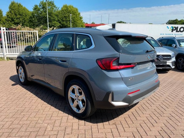 pirkite Lietuvoje BMW X1 18i sDrive | Navi LED Cam | 1.Hand Scheckheft | nuotrauka №4 | Unis.lt