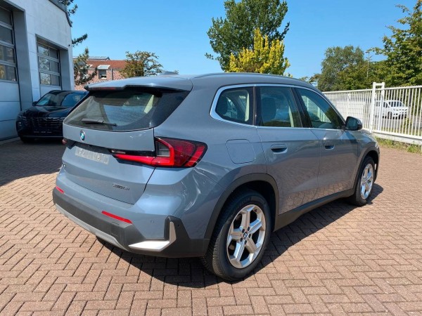 pirkite Lietuvoje BMW X1 18i sDrive | Navi LED Cam | 1.Hand Scheckheft | nuotrauka №6 | Unis.lt