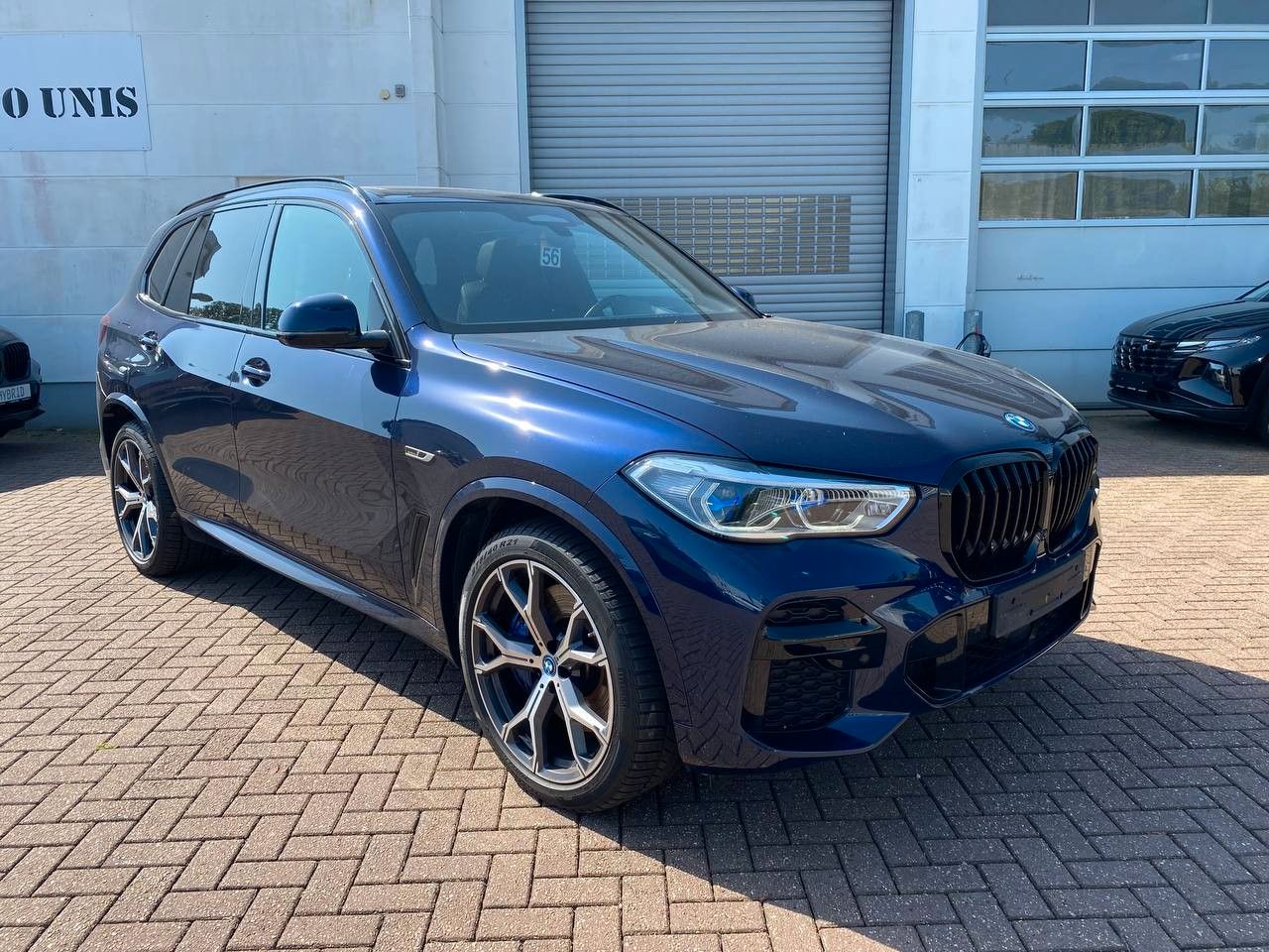 pirkite Lietuvoje BMW X5 xDrive45e | M Sport | Laser Pano AHK | 1.Hand | nuotrauka №3 | Unis.lt