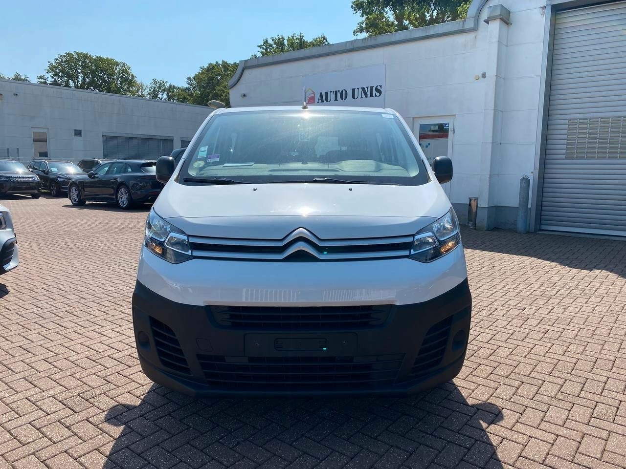 pirkite Lietuvoje Citroën Jumpy Kombi M Diesel | 9-Sitzer | 1.Hand MwSt. | nuotrauka №2 | Unis.lt