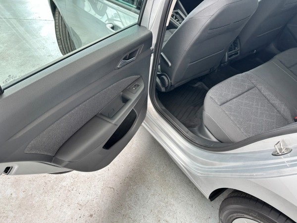 pirkite Lietuvoje Volkswagen Golf VIII Variant Active TGI | nuotrauka №19 | Unis.lt