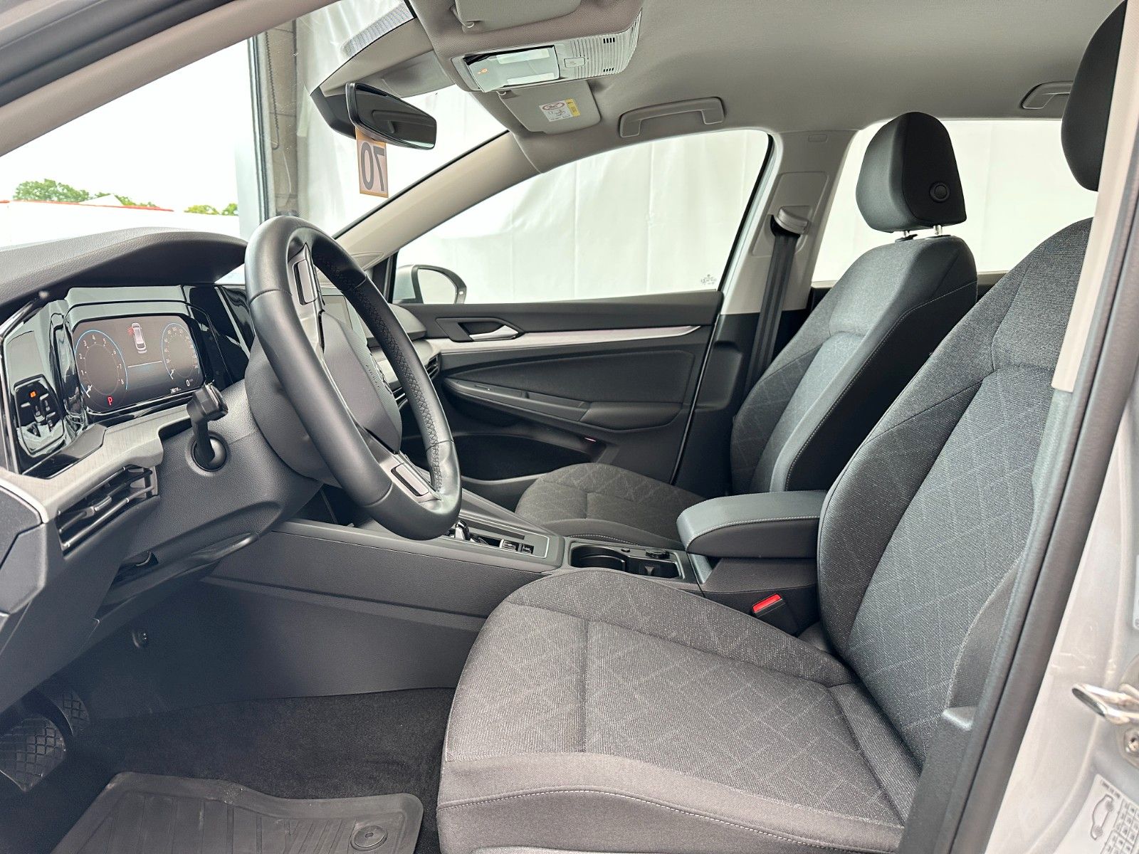 pirkite Lietuvoje Volkswagen Golf VIII Variant Active TGI | nuotrauka №9 | Unis.lt
