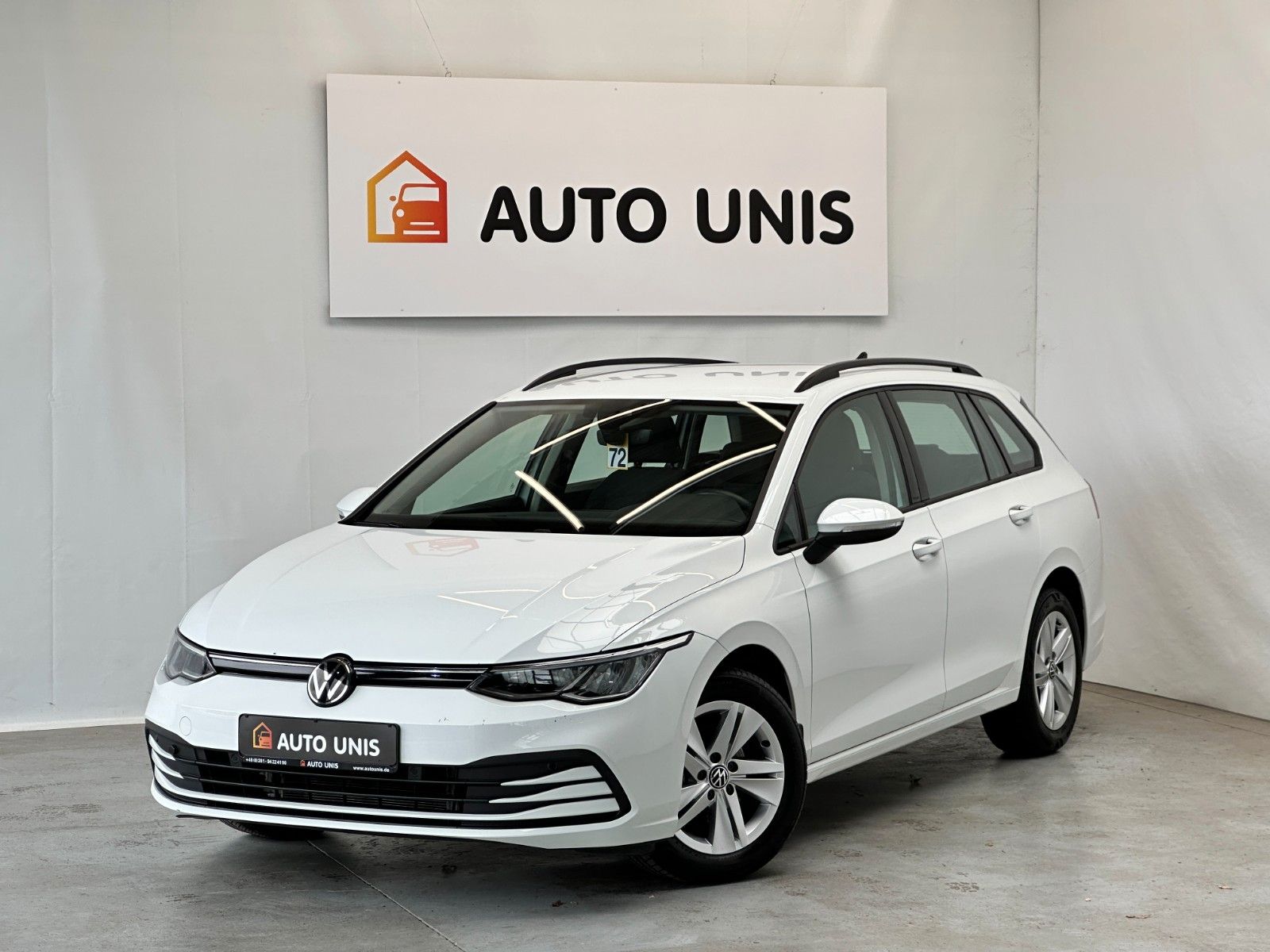pirkite Lietuvoje Volkswagen Golf VIII Variant Active TGI | nuotrauka №1 | Unis.lt