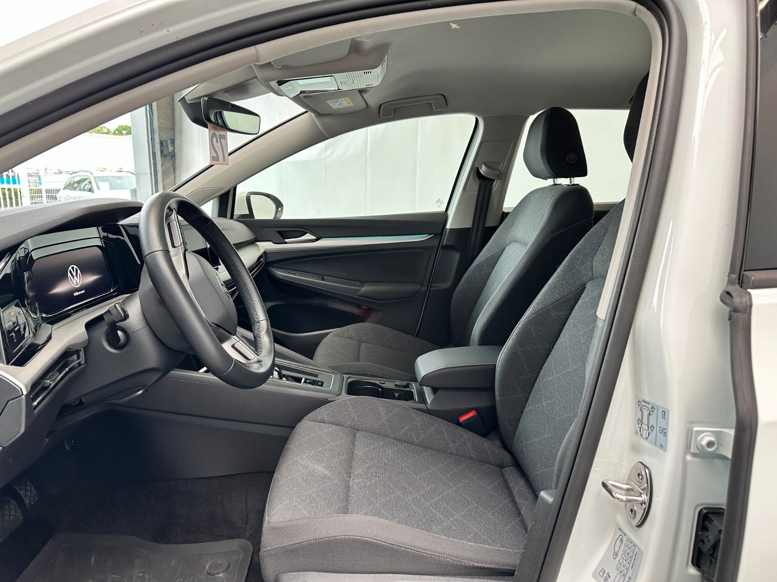 pirkite Lietuvoje Volkswagen Golf VIII Variant Active TGI | nuotrauka №9 | Unis.lt