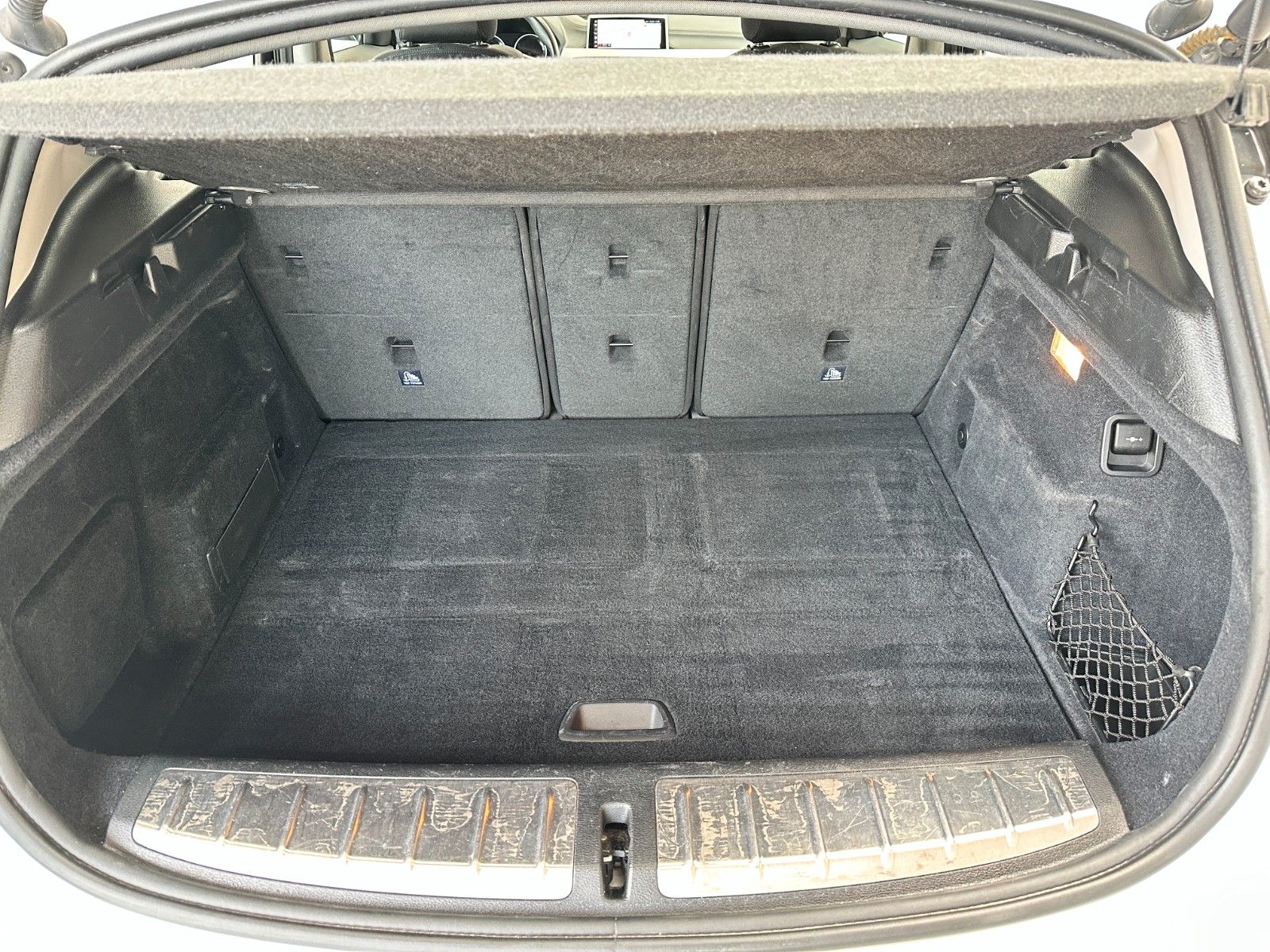 Buy BMW X2 sDrive 18 i Advantage Lithuania | img №23 | Unis.lt