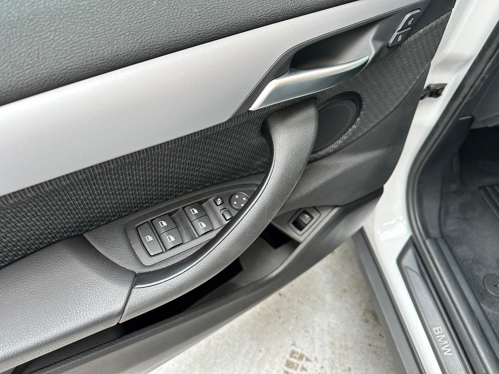 Buy BMW X2 sDrive 18 i Advantage Lithuania | img №7 | Unis.lt