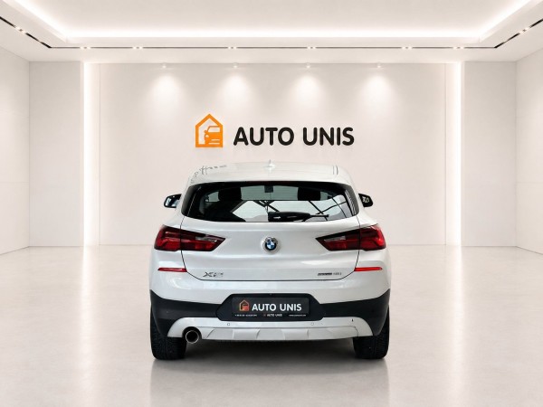 pirkite Lietuvoje BMW X2 sDrive18i Benzin Aut | Navi Cam LED | 1.Hand | nuotrauka №5 | Unis.lt