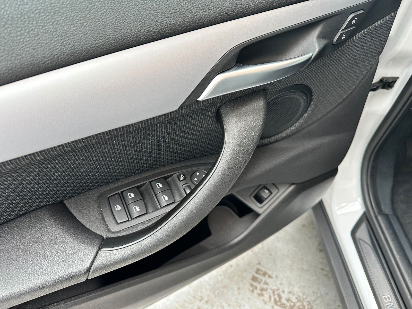 pirkite Lietuvoje BMW X2 sDrive18i Benzin Aut | Navi Cam LED | 1.Hand | nuotrauka №8 | Unis.lt