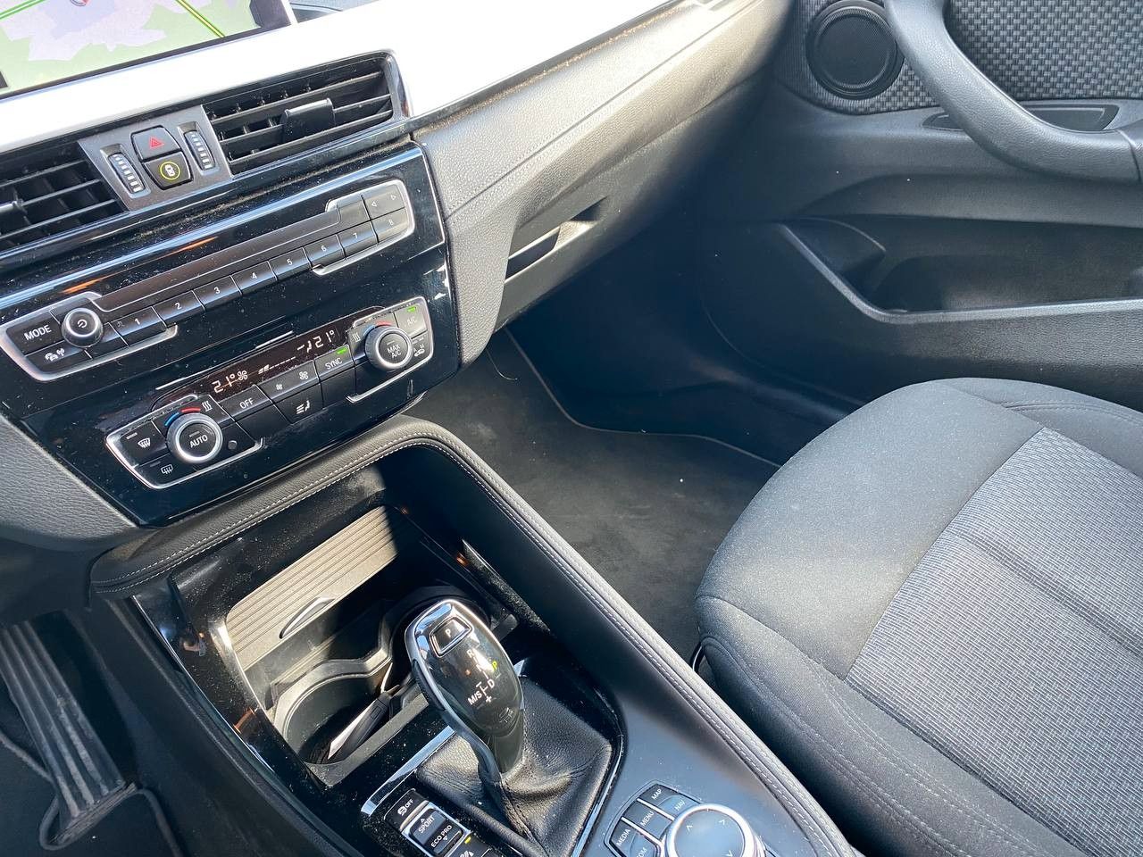 Buy BMW X2 sDrive 18 i Advantage Lithuania | img №13 | Unis.lt