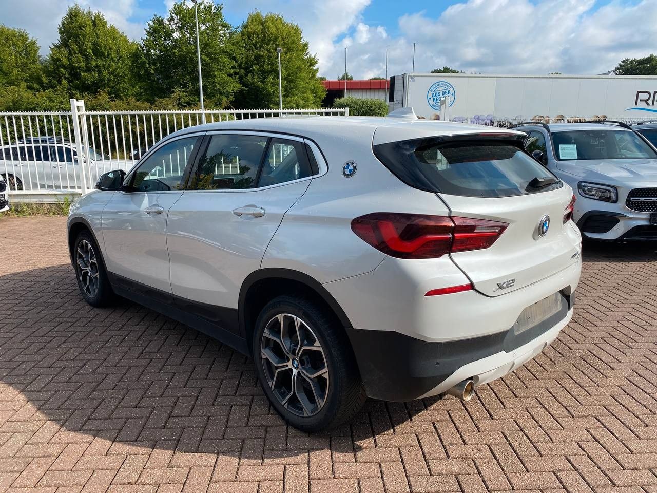 Buy BMW X2 sDrive 18 i Advantage Lithuania | img №4 | Unis.lt