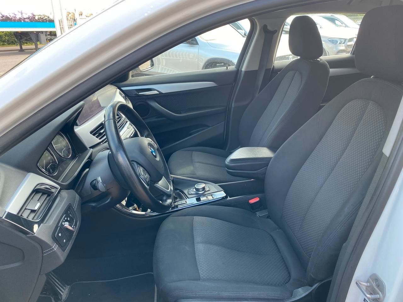Buy BMW X2 sDrive 18 i Advantage Lithuania | img №9 | Unis.lt