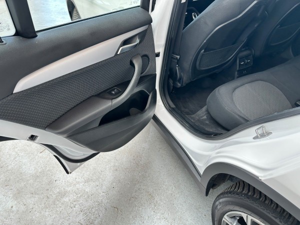 pirkite Lietuvoje BMW X2 sDrive18i Benzin Aut | Navi Cam LED | 1.Hand | nuotrauka №19 | Unis.lt