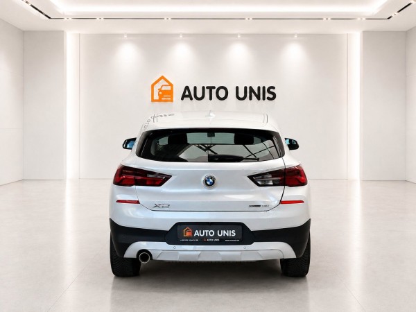 pirkite Lietuvoje BMW X2 sDrive18i Benzin Aut | Navi Cam LED | 1.Hand | nuotrauka №5 | Unis.lt