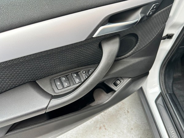 pirkite Lietuvoje BMW X2 sDrive18i Benzin Aut | Navi Cam LED | 1.Hand | nuotrauka №8 | Unis.lt
