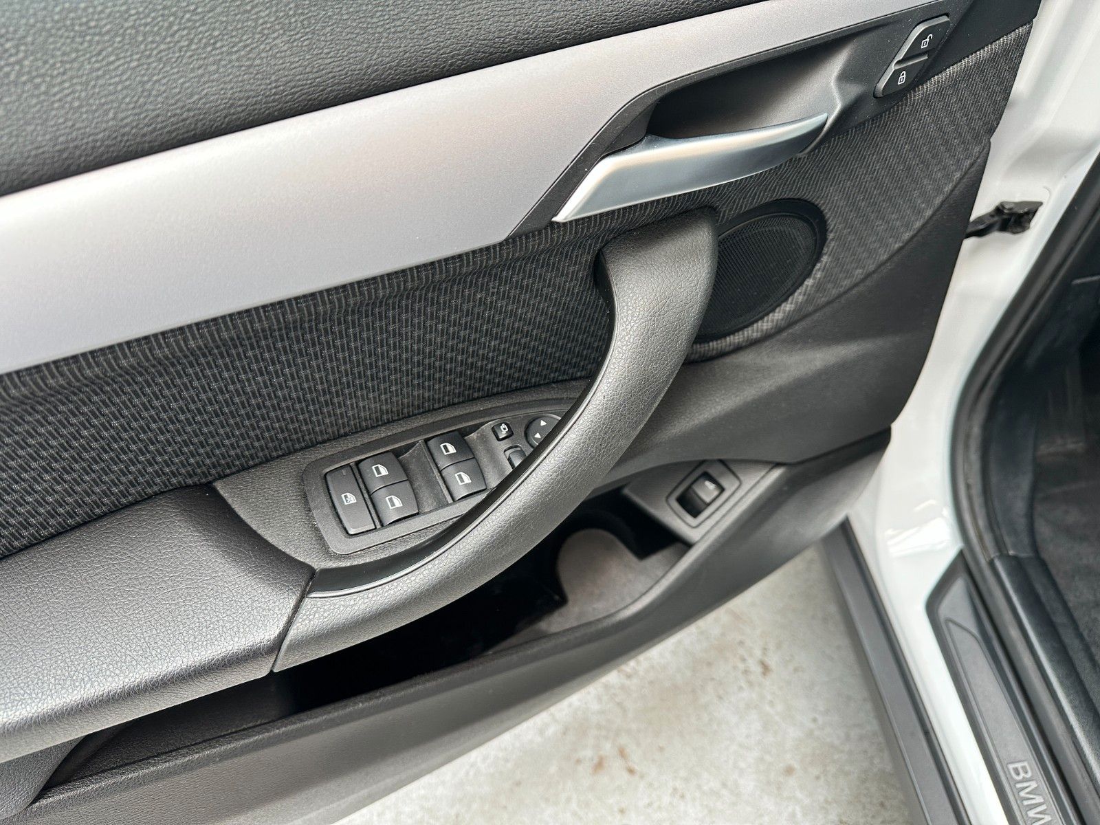 pirkite Lietuvoje BMW X2 sDrive18i Benzin Aut | Navi Cam LED | 1.Hand | nuotrauka №8 | Unis.lt