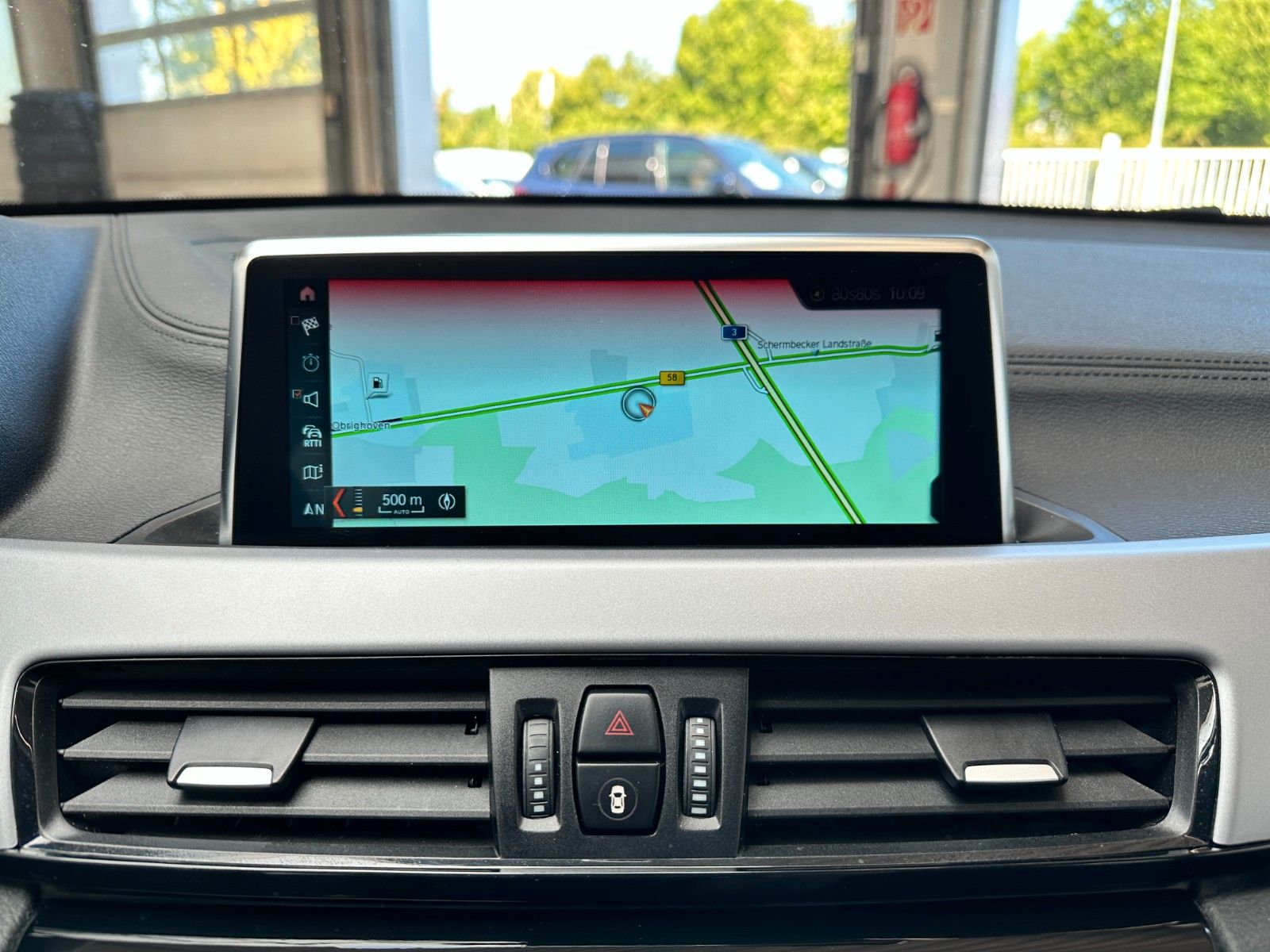 pirkite Lietuvoje BMW X2 sDrive18i Benzin Aut | Navi Cam LED | 1.Hand | nuotrauka №16 | Unis.lt