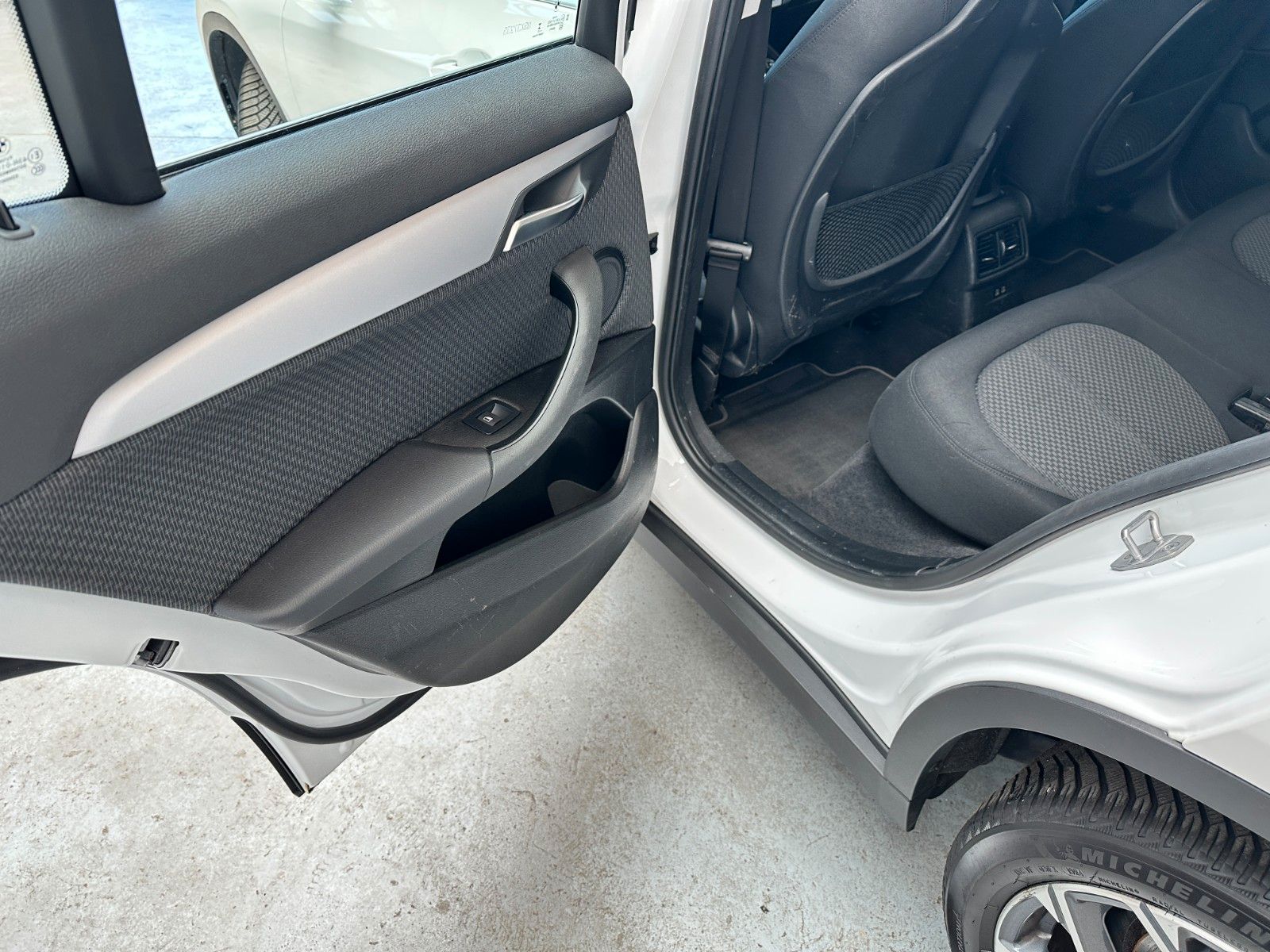 pirkite Lietuvoje BMW X2 sDrive18i Benzin Aut | Navi Cam LED | 1.Hand | nuotrauka №20 | Unis.lt