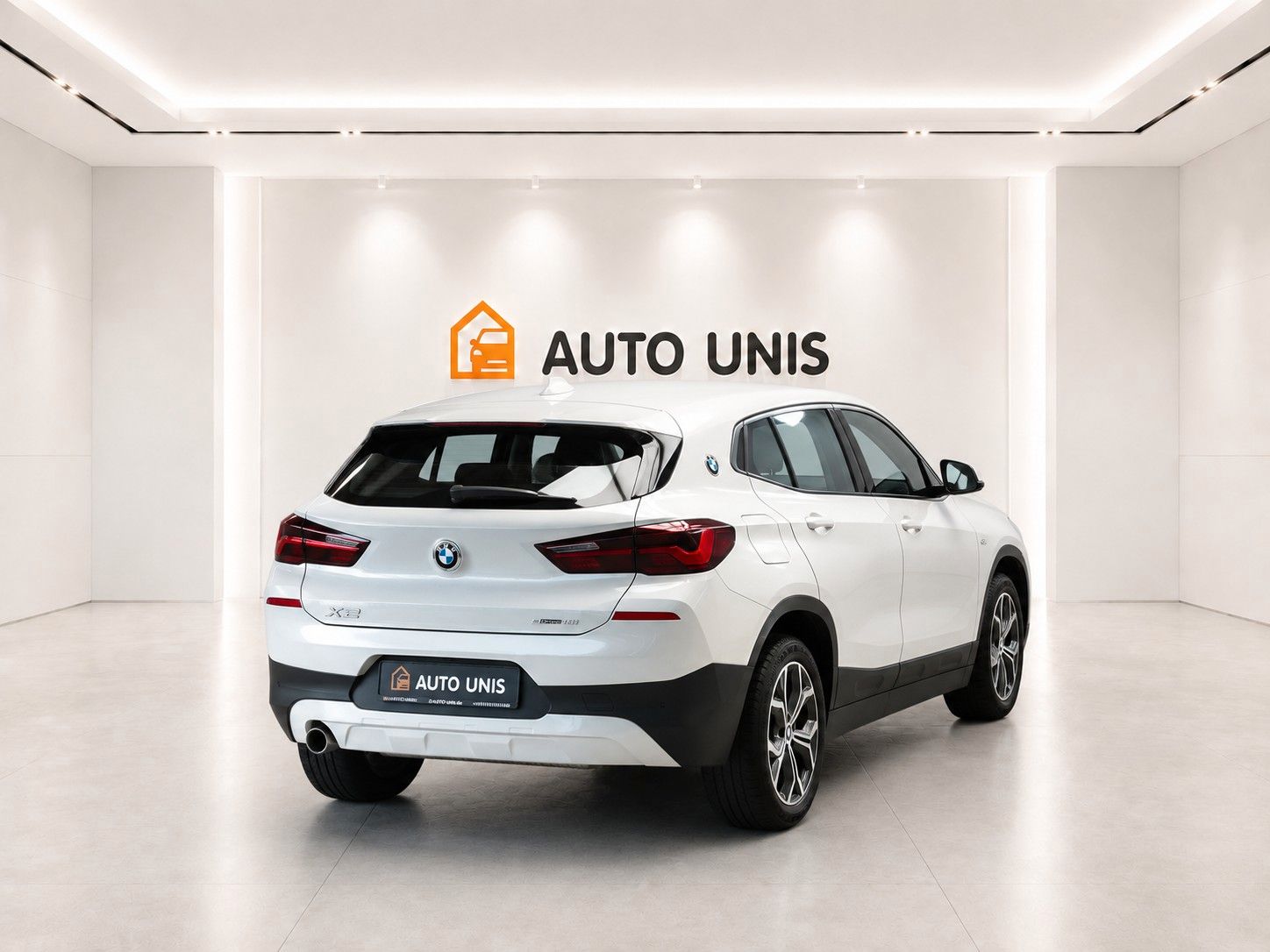 pirkite Lietuvoje BMW X2 sDrive18i Benzin Aut | Navi Cam LED | 1.Hand | nuotrauka №6 | Unis.lt