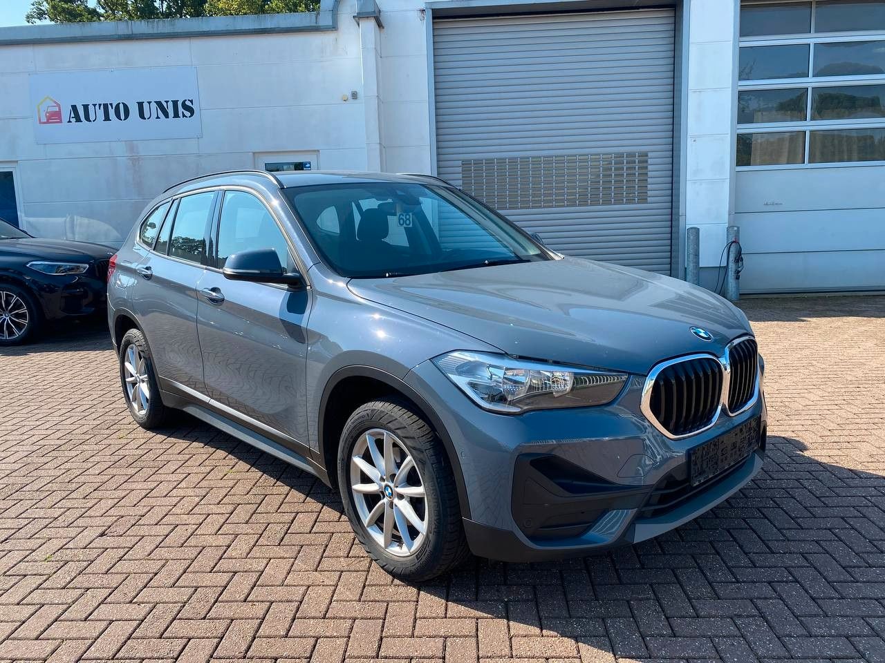 Купить BMW X1 sDrive16d Diesel | Scheckheft | 1.Hand MwSt в Литве | фото №3 | Unis.lt