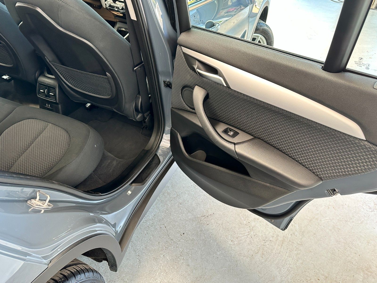 pirkite Lietuvoje BMW X1 sDrive16d Diesel | Scheckheft | 1.Hand MwSt | nuotrauka №22 | Unis.lt