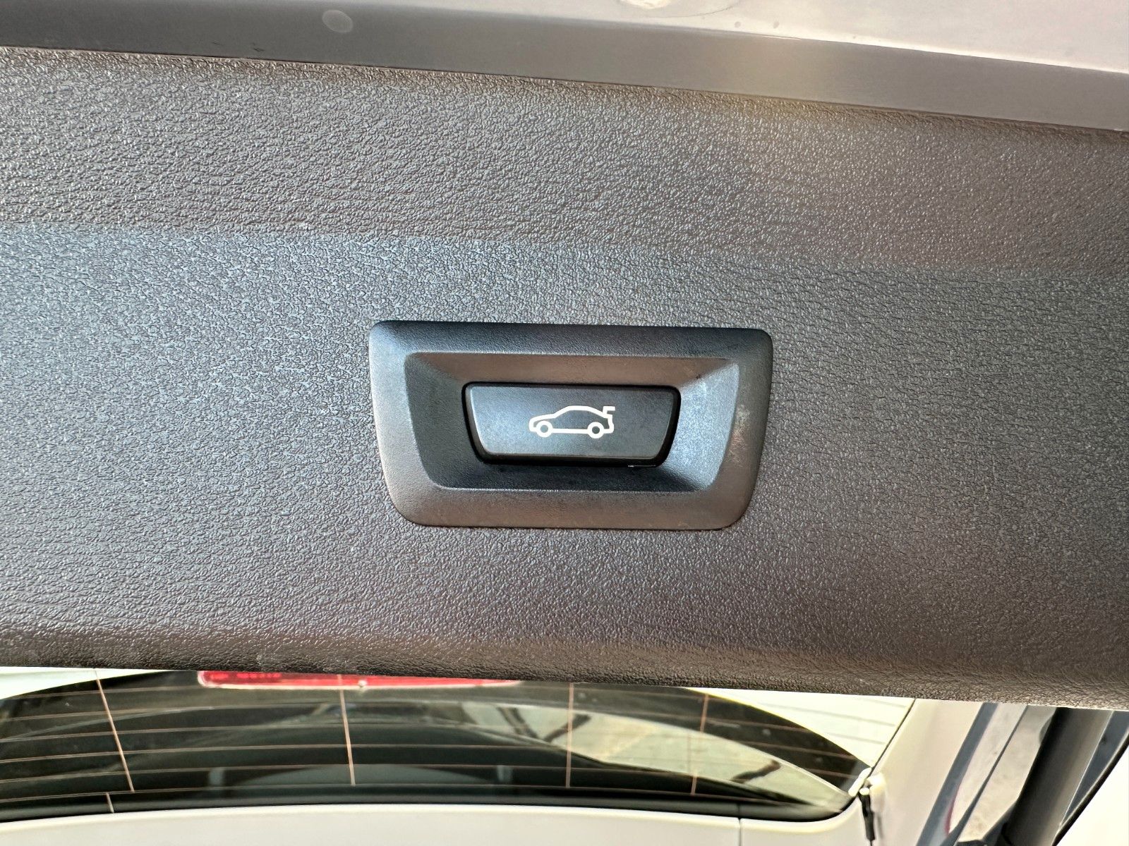 pirkite Lietuvoje BMW X1 sDrive16d Diesel | Scheckheft | 1.Hand MwSt | nuotrauka №23 | Unis.lt