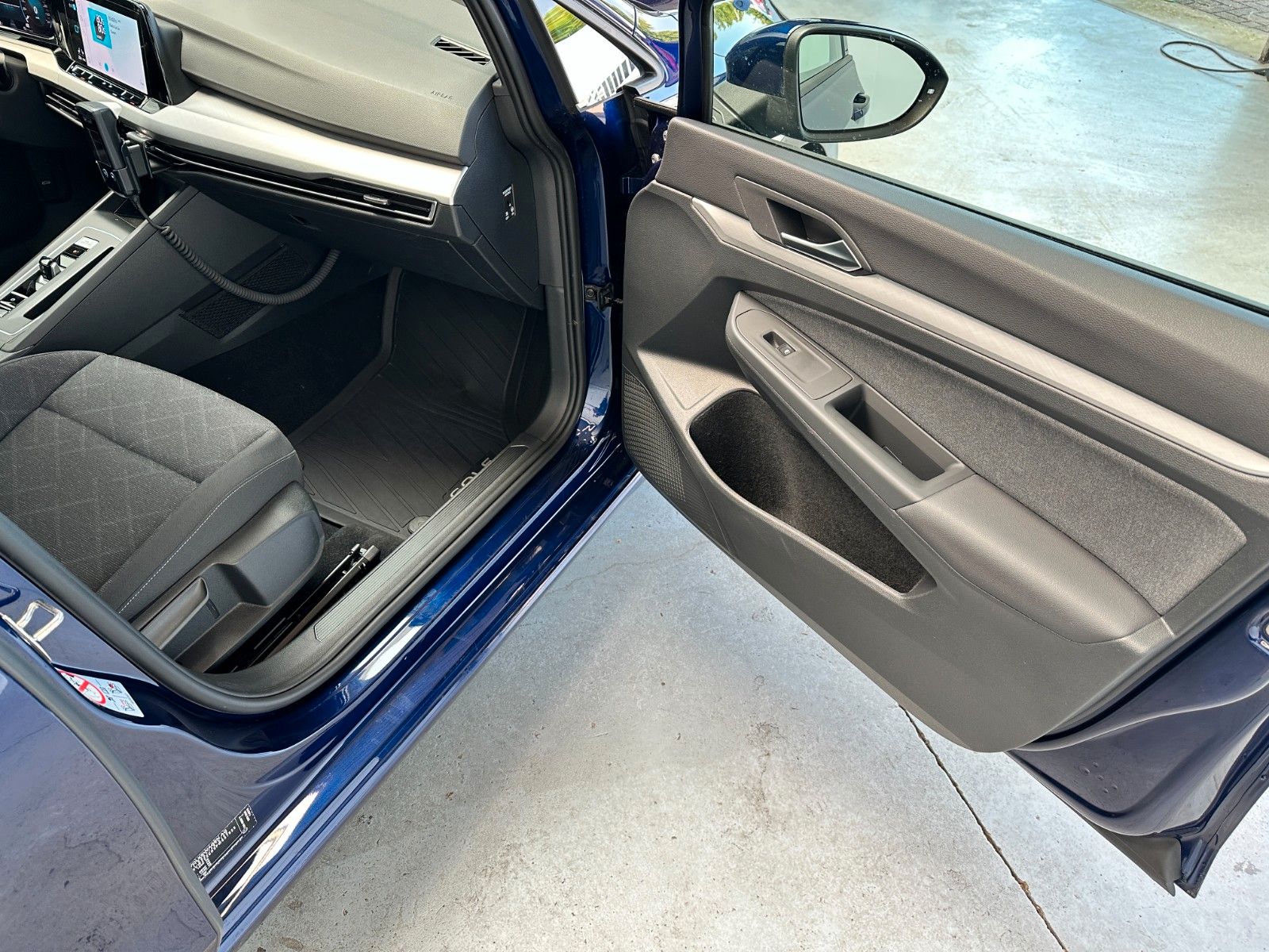 pirkite Lietuvoje Volkswagen Golf VIII Variant Active TGI | nuotrauka №20 | Unis.lt