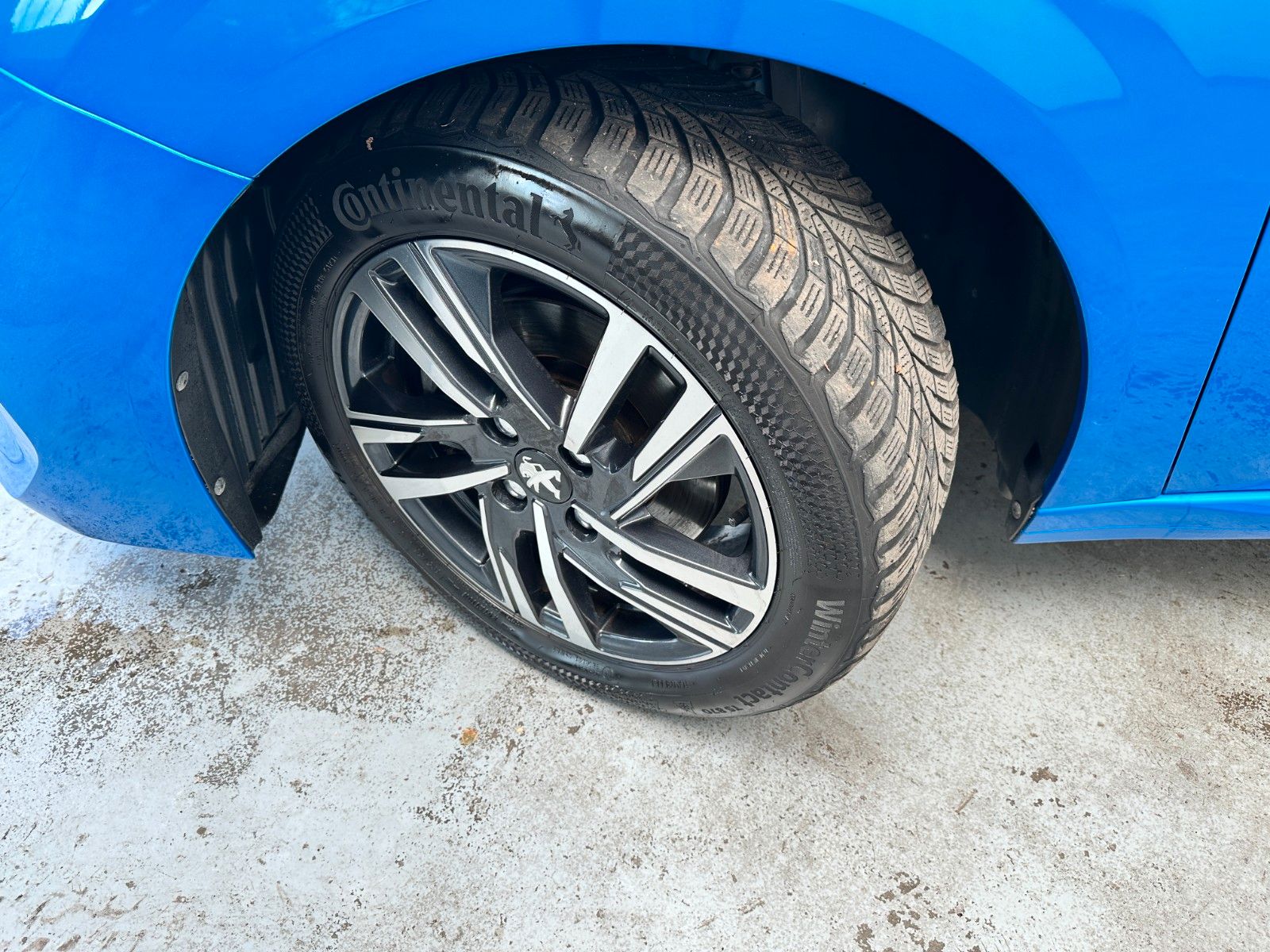 pirkite Lietuvoje Peugeot 208 1.2 PureTech 100 EAT8 Allure Pack | nuotrauka №22 | Unis.lt