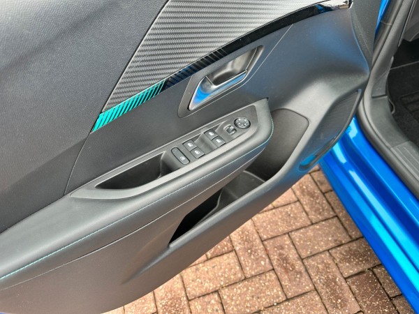 pirkite Lietuvoje Peugeot 208 1.2 PureTech 100 EAT8 Allure Pack | nuotrauka №10 | Unis.lt