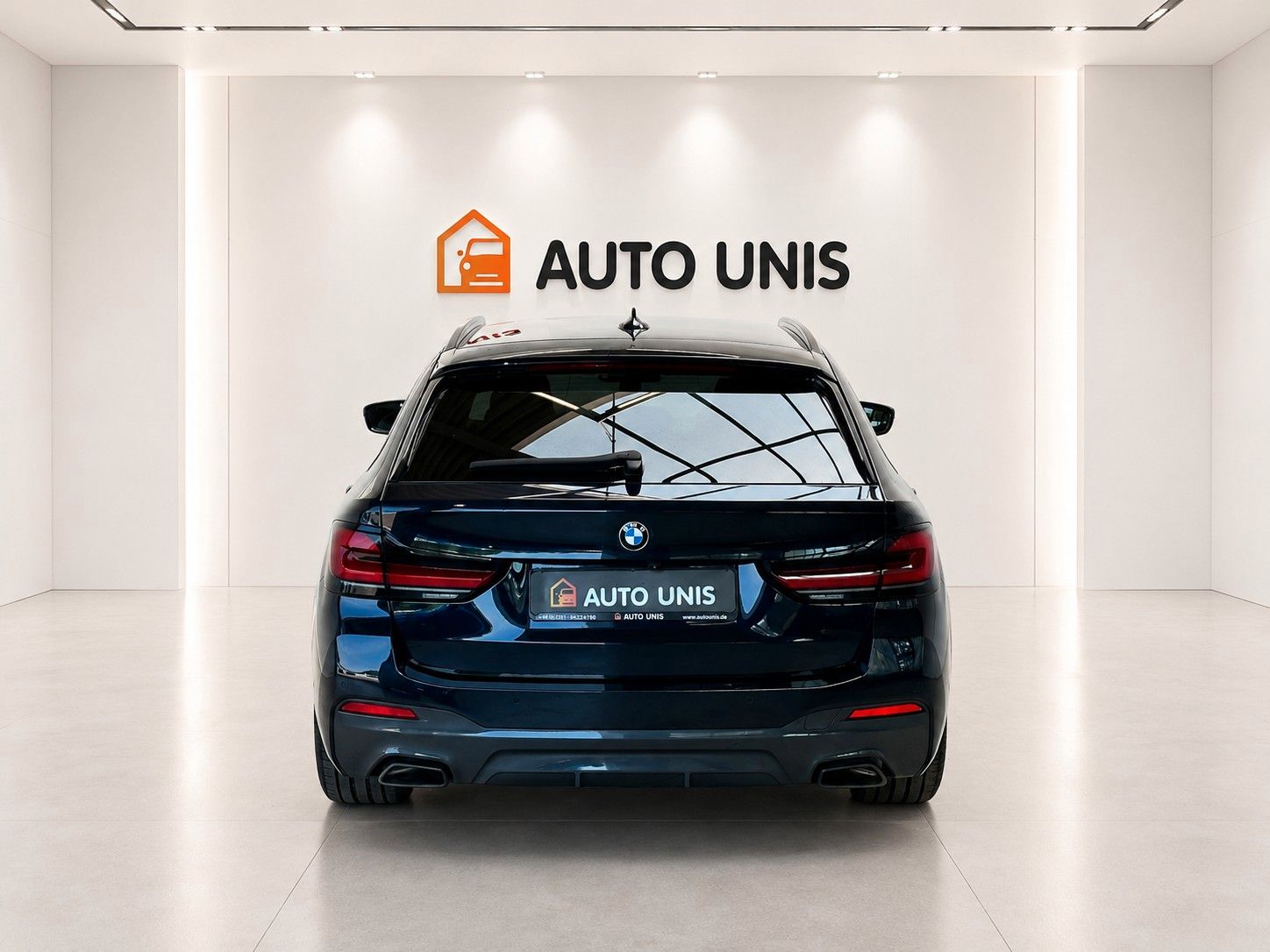 pirkite Lietuvoje BMW 530 d Touring xDrive M Sport Shadow Line | nuotrauka №5 | Unis.lt