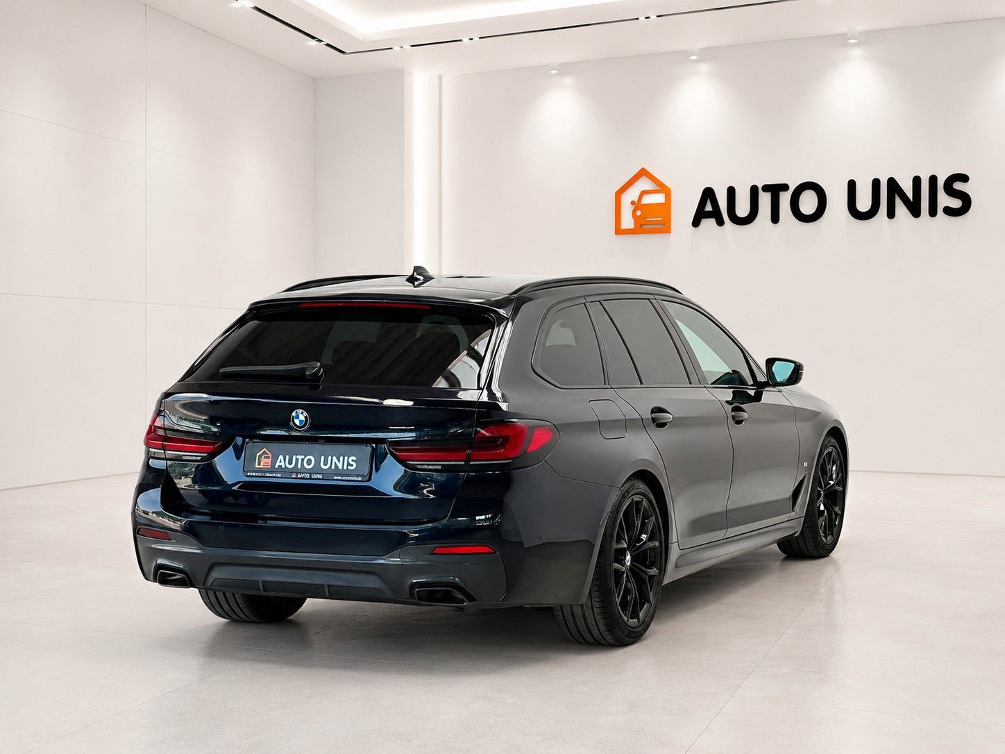 pirkite Lietuvoje BMW 530 d Touring xDrive M Sport Shadow Line | nuotrauka №6 | Unis.lt