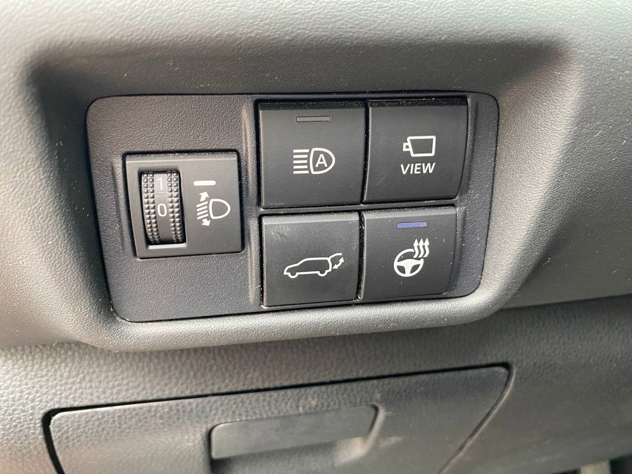 pirkite Lietuvoje Toyota Highlander Hybrid E-CVT AWD-I | nuotrauka №8 | Unis.lt