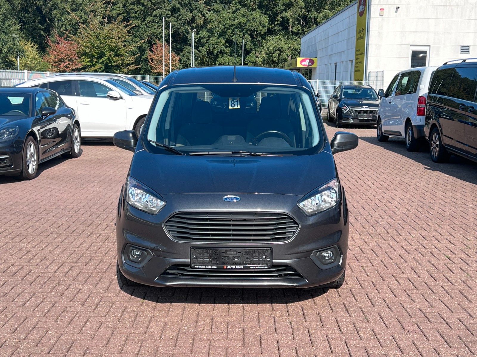 pirkite Lietuvoje Ford Tourneo Courier 1.5 Diesel | Cam Navi | 1.Hand | nuotrauka №2 | Unis.lt