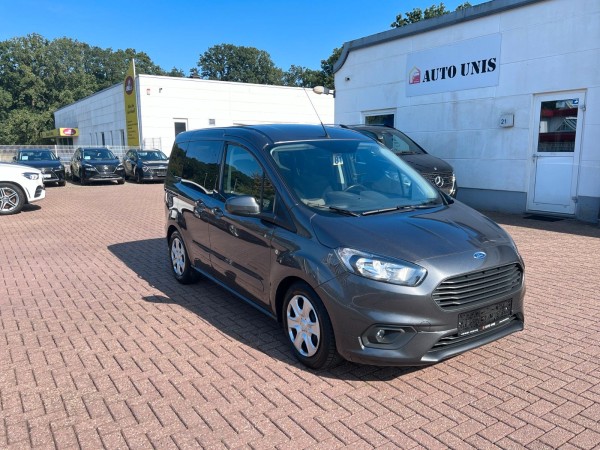 pirkite Lietuvoje Ford Tourneo Courier 1.5 Diesel | Cam Navi | 1.Hand | nuotrauka №3 | Unis.lt