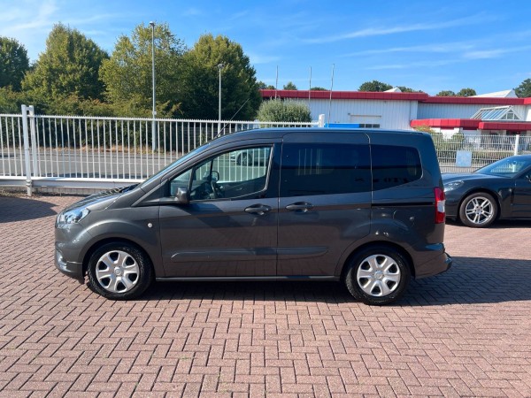 pirkite Lietuvoje Ford Tourneo Courier 1.5 Diesel | Cam Navi | 1.Hand | nuotrauka №8 | Unis.lt