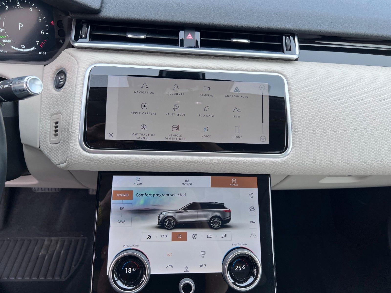 Buy Land Rover Range Rover Velar P400e | Plug-in | ACC | AWD Lithuania | img №27 | Unis.lt