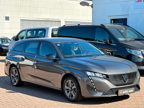 Купить Peugeot 308 SW Led Navi Scheckheft  1.Hand в Литве | фото №3 | Unis.lt