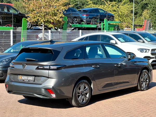 Купить Peugeot 308 SW Led Navi Scheckheft  1.Hand в Литве | фото №6 | Unis.lt