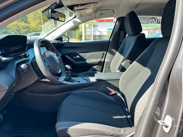 Купить Peugeot 308 SW Led Navi Scheckheft  1.Hand в Литве | фото №10 | Unis.lt