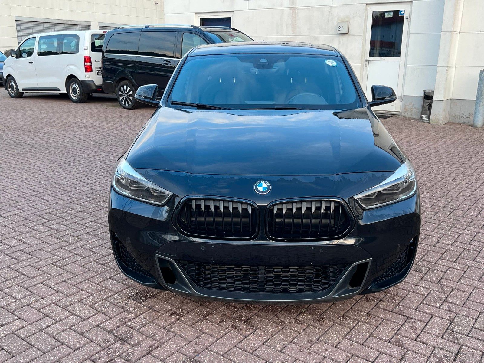 pirkite Lietuvoje BMW X2 sDrive 18 i M Sport | nuotrauka №2 | Unis.lt