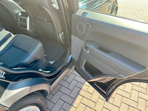 Купить Land Rover Range Rover Sport P400e SE Plug-in Pano 1.Hand в Литве | фото №26 | Unis.lt