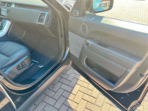 Купить Land Rover Range Rover Sport P400e SE Plug-in Pano 1.Hand в Литве | фото №28 | Unis.lt