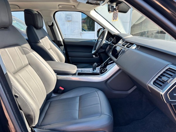 Купить Land Rover Range Rover Sport P400e SE Plug-in Pano 1.Hand в Литве | фото №29 | Unis.lt