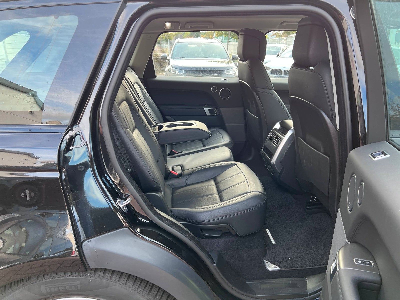 pirkite Lietuvoje Land Rover Range Rover Sport P400e SE Plug-in Pano 1.Hand | nuotrauka №24 | Unis.lt
