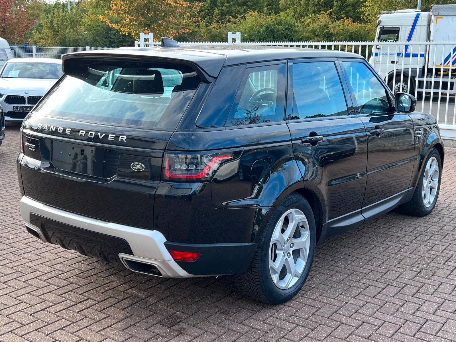 pirkite Lietuvoje Land Rover Range Rover Sport P400e SE Plug-in Pano 1.Hand | nuotrauka №5 | Unis.lt
